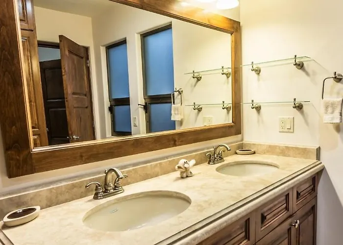 Cabo Hacienda W/ Private Pool & Rooftop Terrace! Сasa de vacaciones *