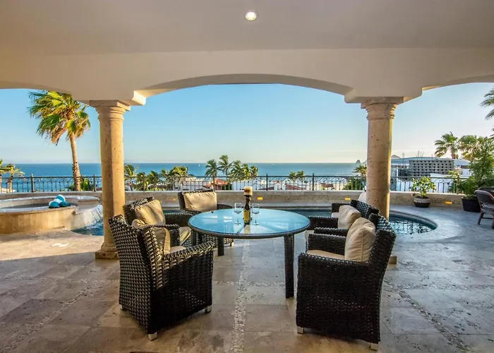 Сasa de vacaciones Cabo Hacienda W/ Private Pool & Rooftop Terrace!