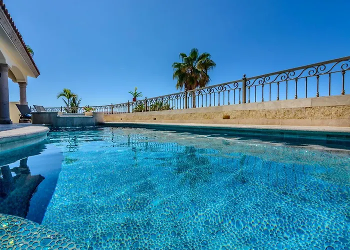 Сasa de vacaciones Cabo Hacienda W/ Private Pool & Rooftop Terrace! Cabo San Lucas